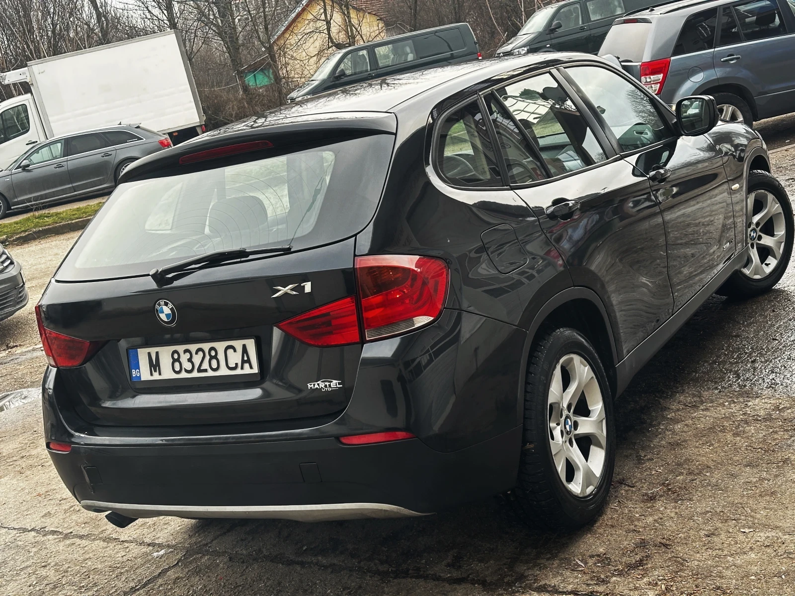 BMW X1 1.8d - изображение 4