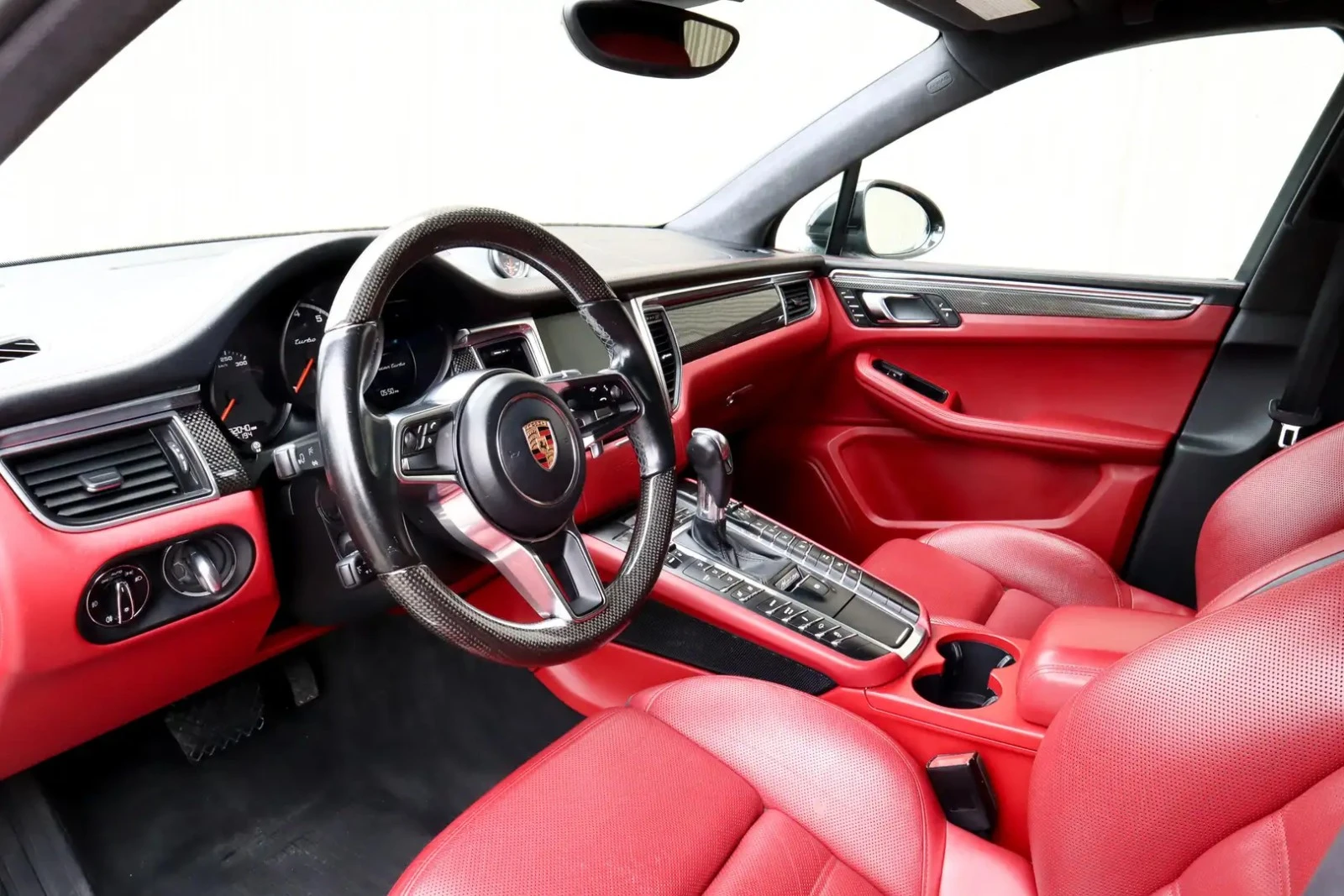 Porsche Macan TURBO ЦЕНА ДО БЪЛГАРИЯ АВТОКРЕДИТ, снимка 8 - Автомобили и джипове - 55503794