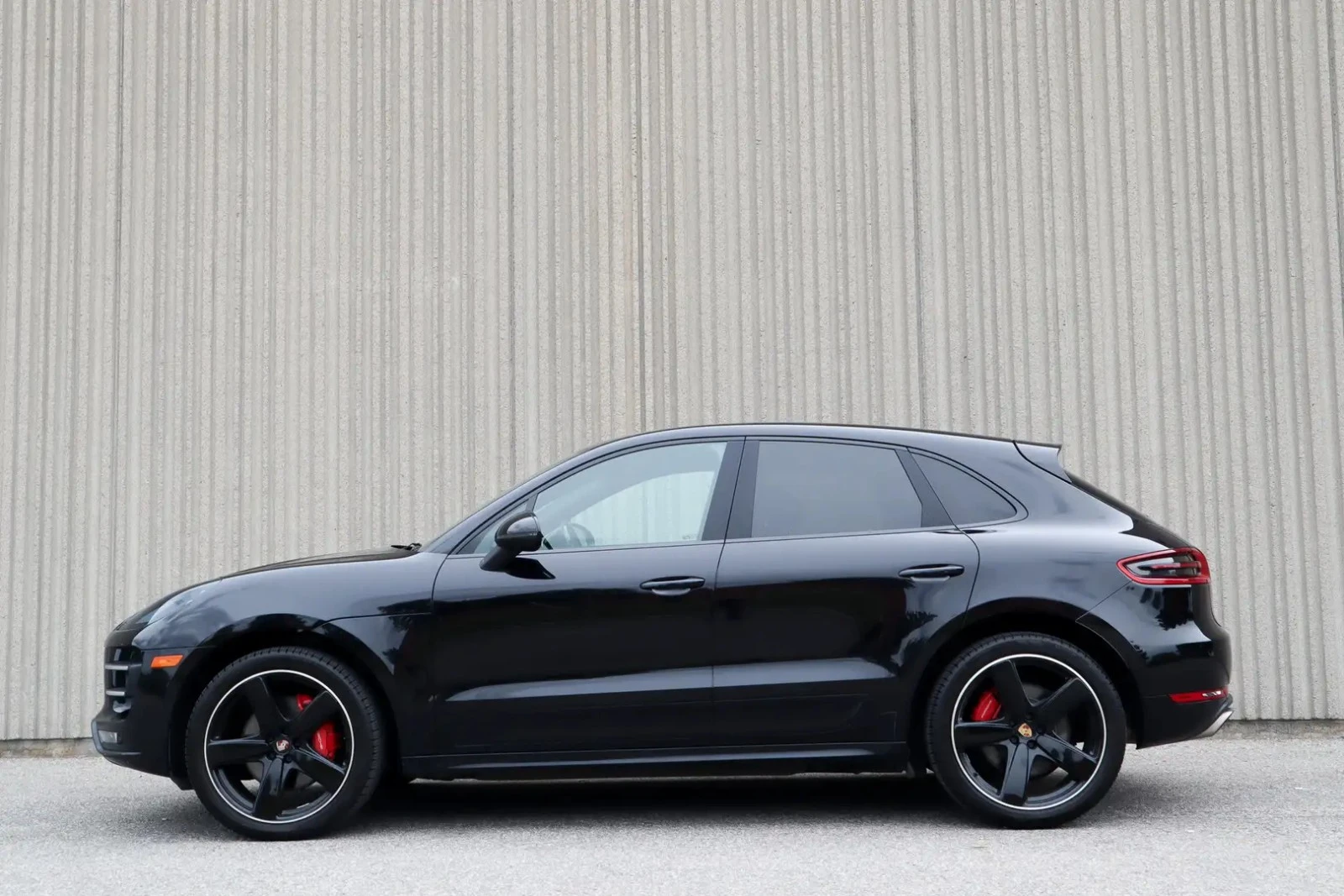 Porsche Macan TURBO ЦЕНА ДО БЪЛГАРИЯ АВТОКРЕДИТ, снимка 2 - Автомобили и джипове - 55503794
