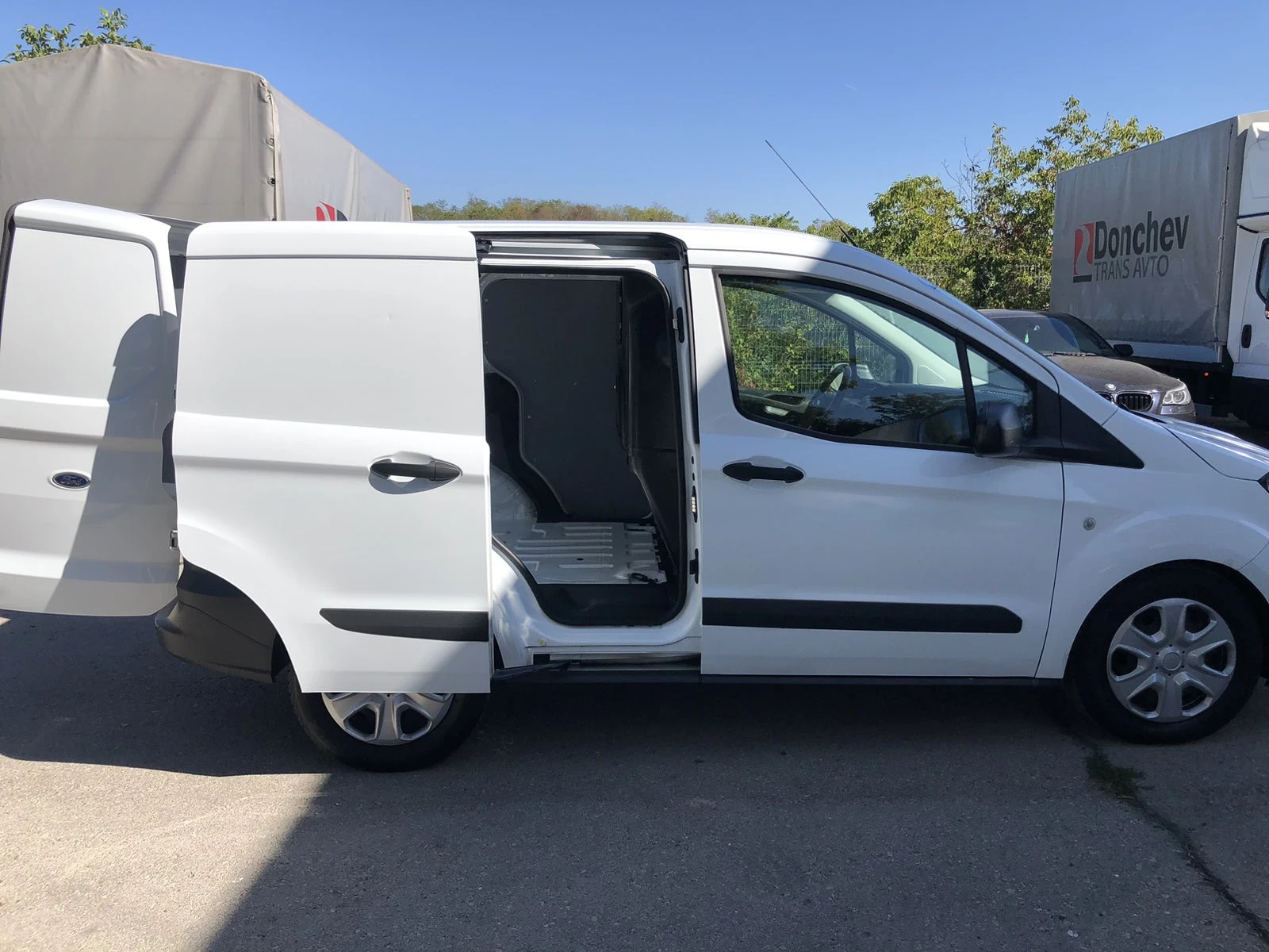 Ford Transit Courier 2022г. - изображение 7