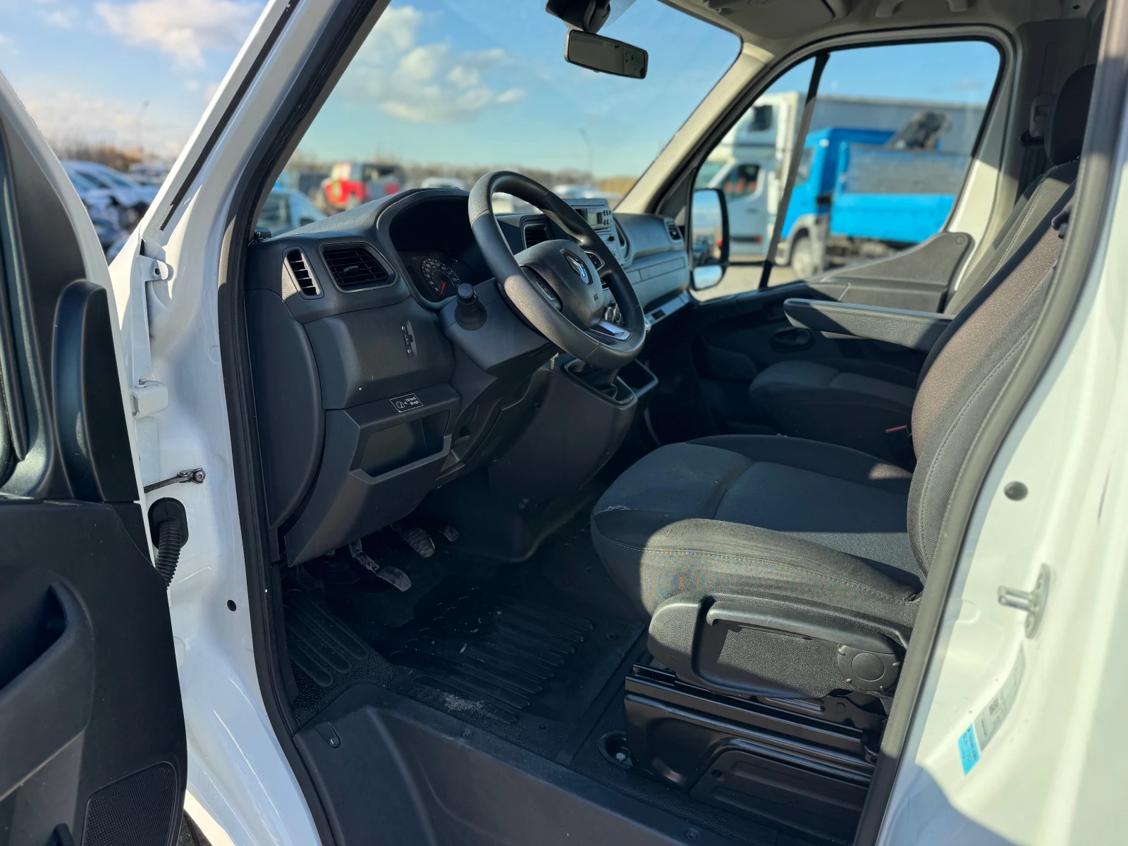 Renault Master 2.3DCI-�������� ��+ 2 , � ������� ���, 2022� | Mobile.bg � ����������� 12