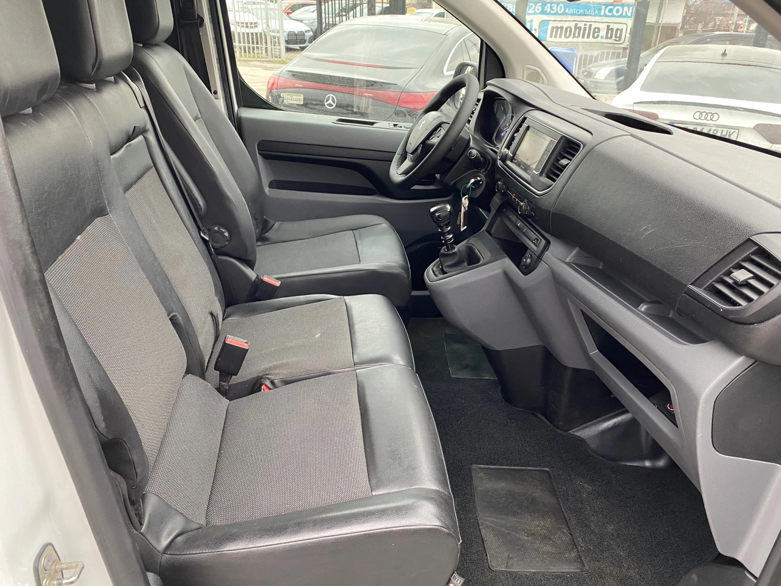 Peugeot Expert 1.6 HDI NAVI, снимка 15 - Бусове и автобуси - 53906056