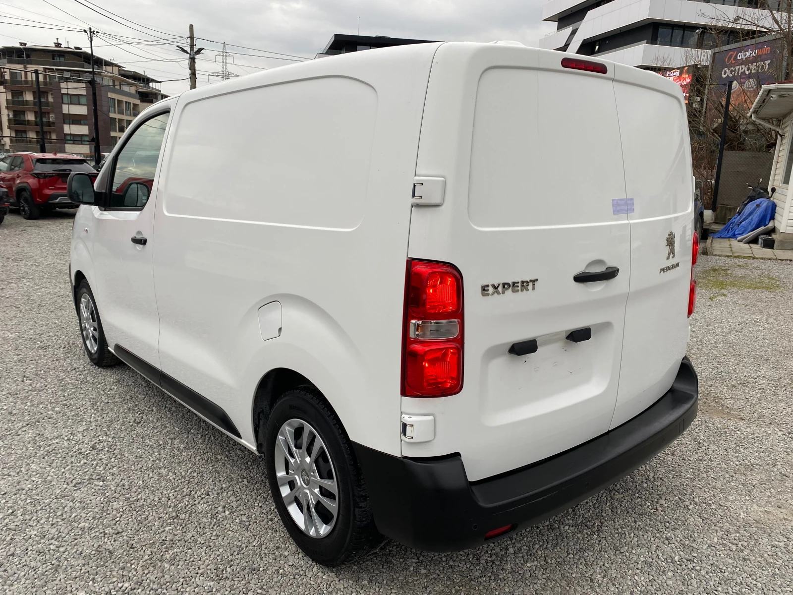 Peugeot Expert 1.6 HDI NAVI, снимка 7 - Бусове и автобуси - 53906056