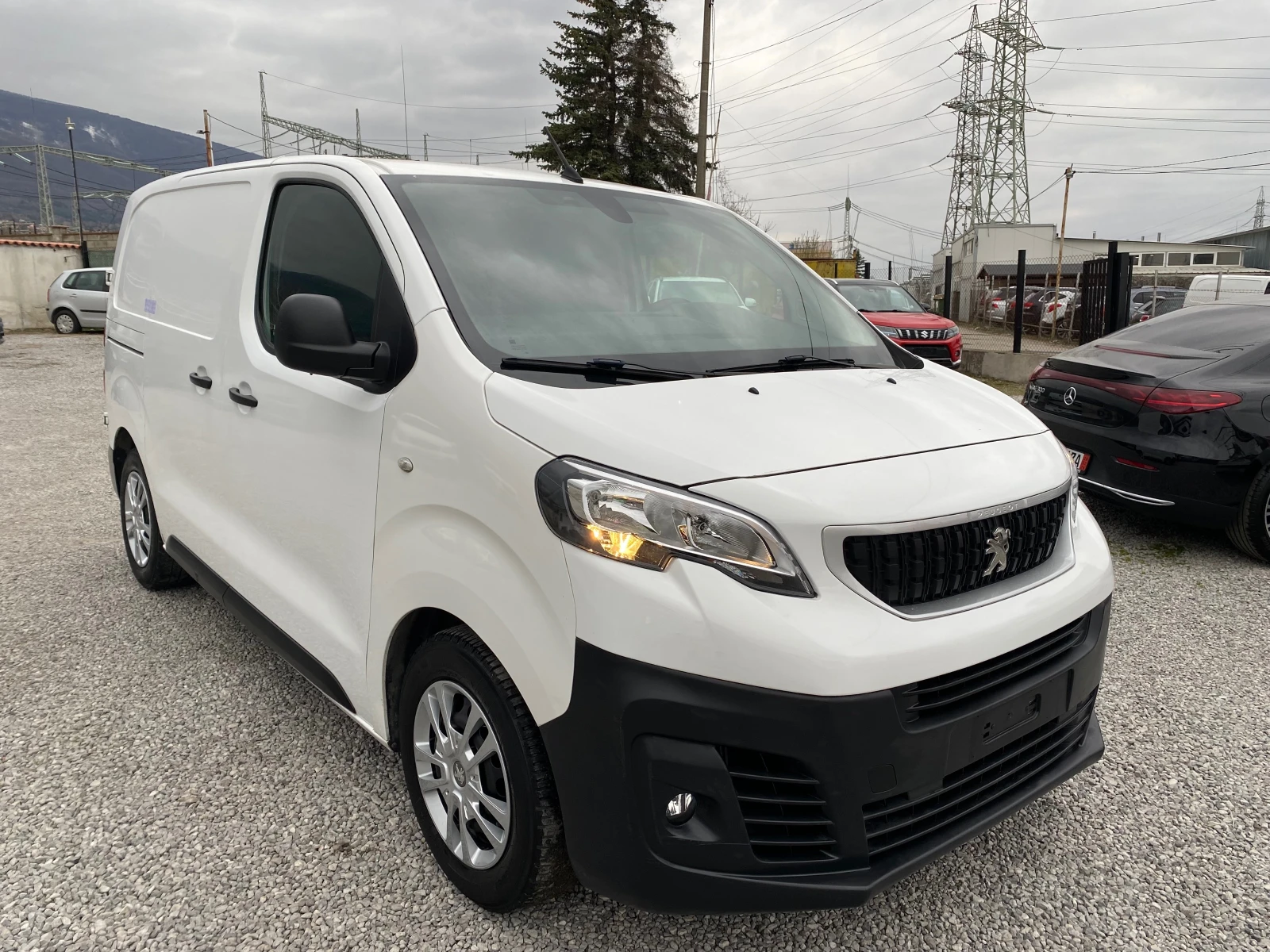 Peugeot Expert 1.6 HDI NAVI, снимка 3 - Бусове и автобуси - 53906056