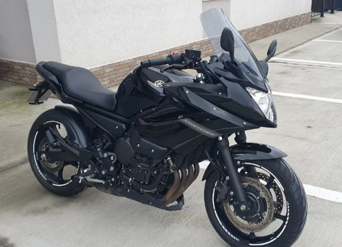 Yamaha XJ6 Diversion 
