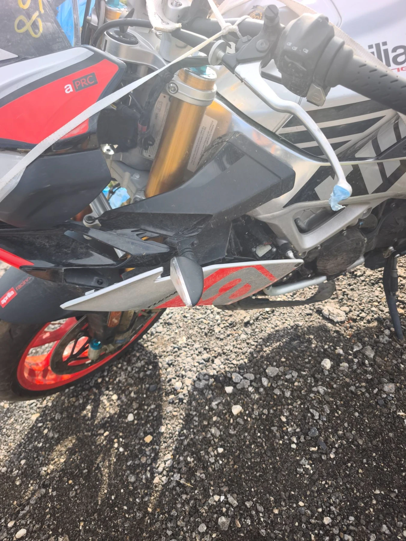 Aprilia Tuono V4 Factory, снимка 9 - Мотоциклети и мототехника - 55998361