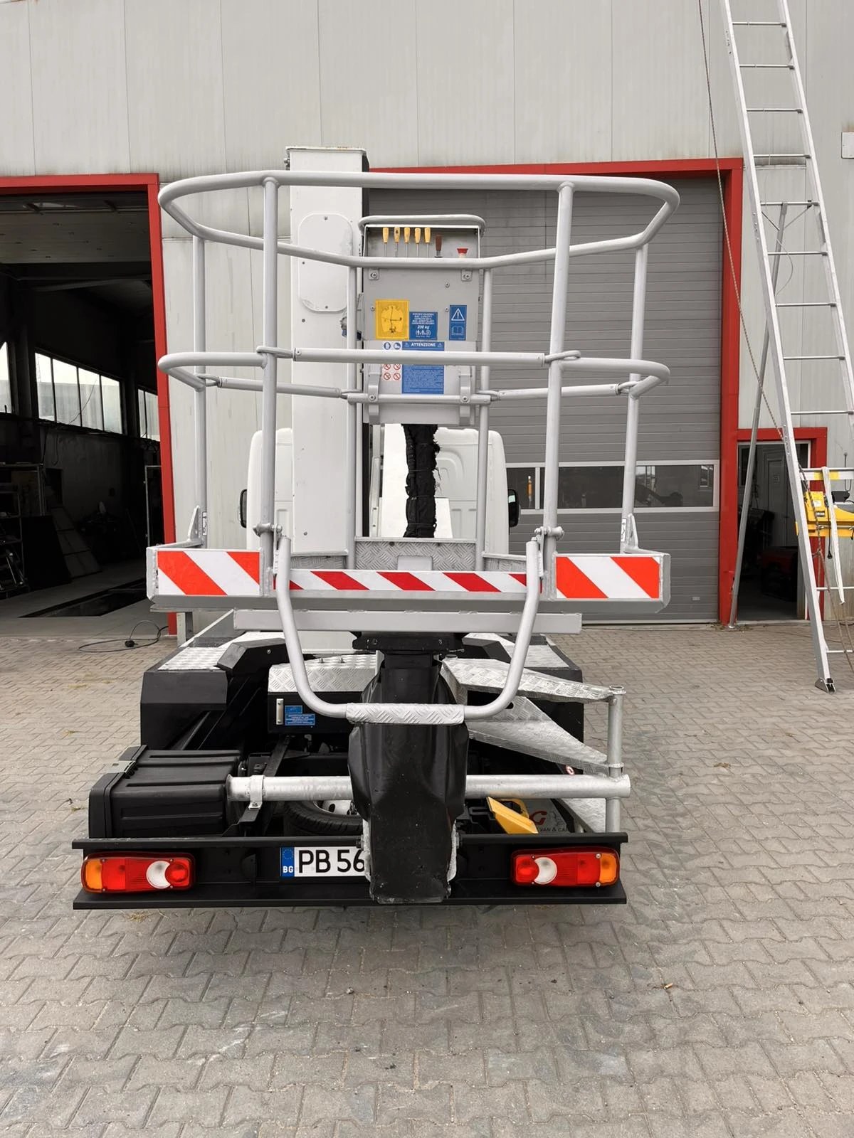 ��������� Palfinger P200 | Mobile.bg � ����������� 10