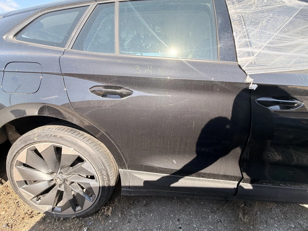 Задна дясна врата Skoda Enyaq 132KW 60 EcoSuite 2021 5LA833032A