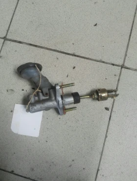 Помпа съединител горна Тойота Корола 1.4 16в