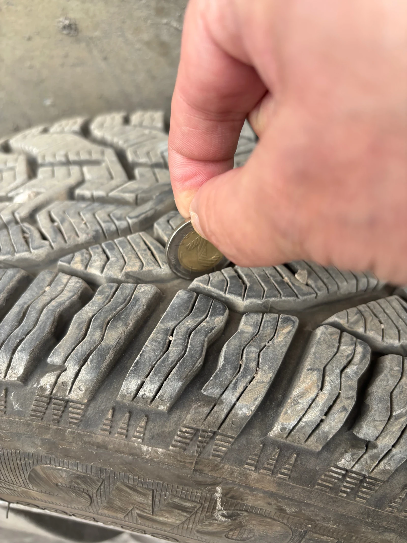 Гуми с джанти Kormoran 225/55R17, снимка 2 - Гуми и джанти - 55893831