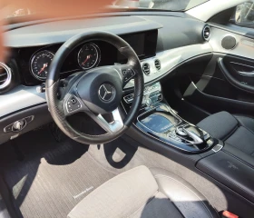 Mercedes-Benz E 220, снимка 11