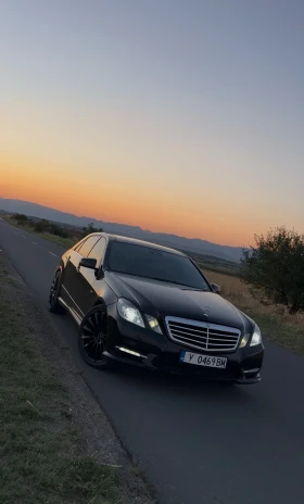 Mercedes-Benz E 350, снимка 1