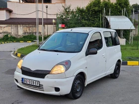 Toyota Yaris verso, снимка 2