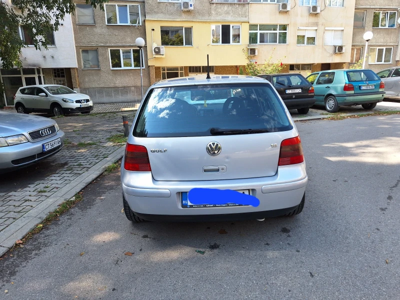 VW Golf 4 Бензин/ Газ , снимка 4 - Автомобили и джипове - 47482818