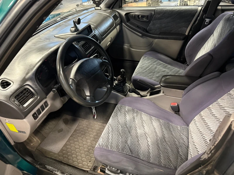 Subaru Forester, снимка 11 - Автомобили и джипове - 48998847