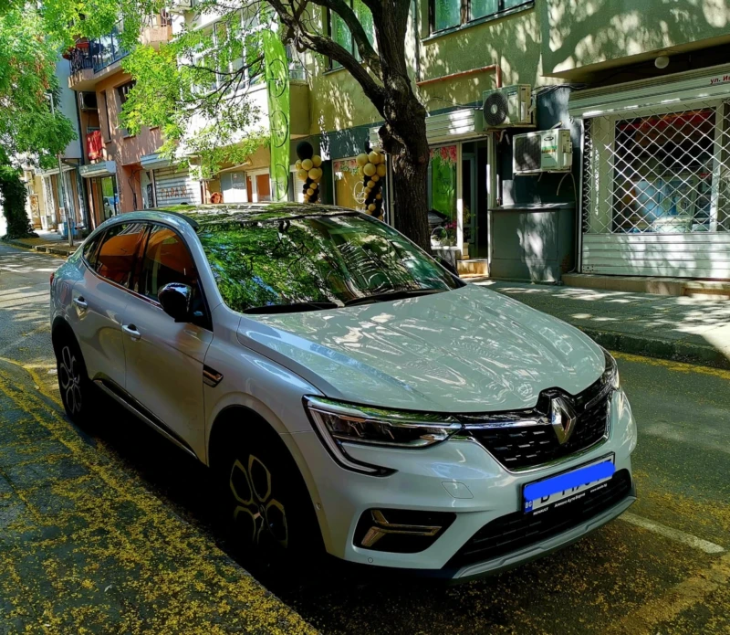 Renault Arkana, снимка 6 - Автомобили и джипове - 49497676