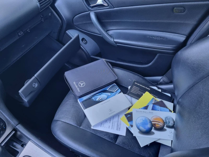 Mercedes-Benz C 200 Kompressor/Classic/Газ-Бензин, снимка 10 - Автомобили и джипове - 51697432