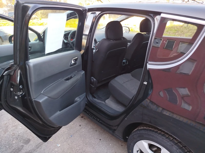 Peugeot 3008, снимка 14 - Автомобили и джипове - 52843300