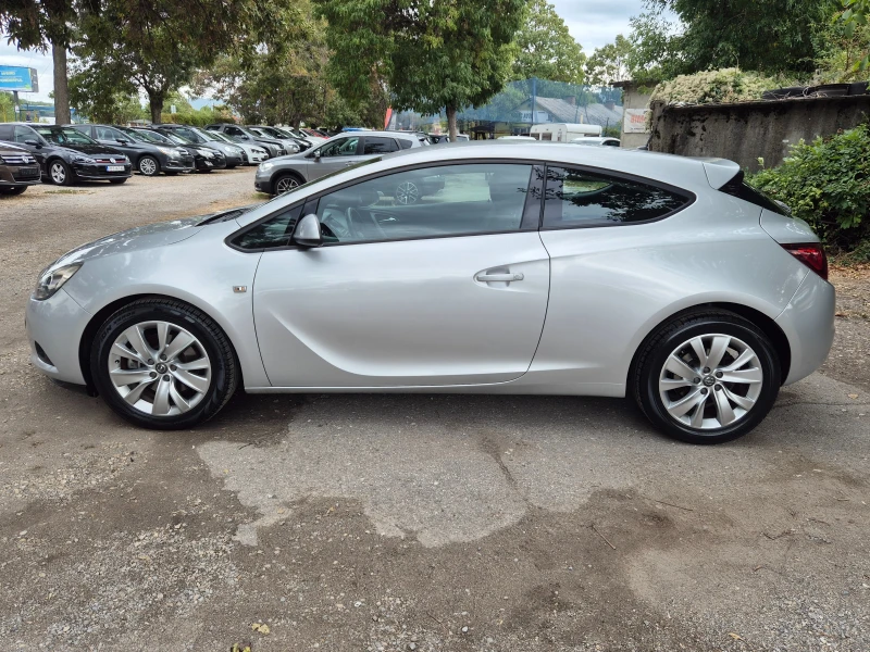 Opel Astra GTC НОВ ВНОС ОТ ИТАЛИЯ БЕЗ РЪЖДИ И ЗАБЕЛЕЖКИ , снимка 8 - Автомобили и джипове - 51749617