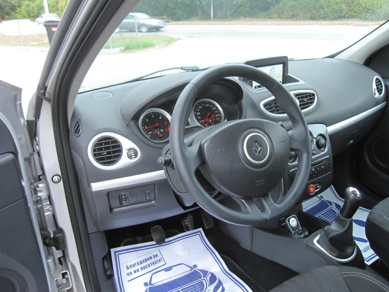 Renault Clio 1, 5-dci, снимка 5 - Автомобили и джипове - 51843035