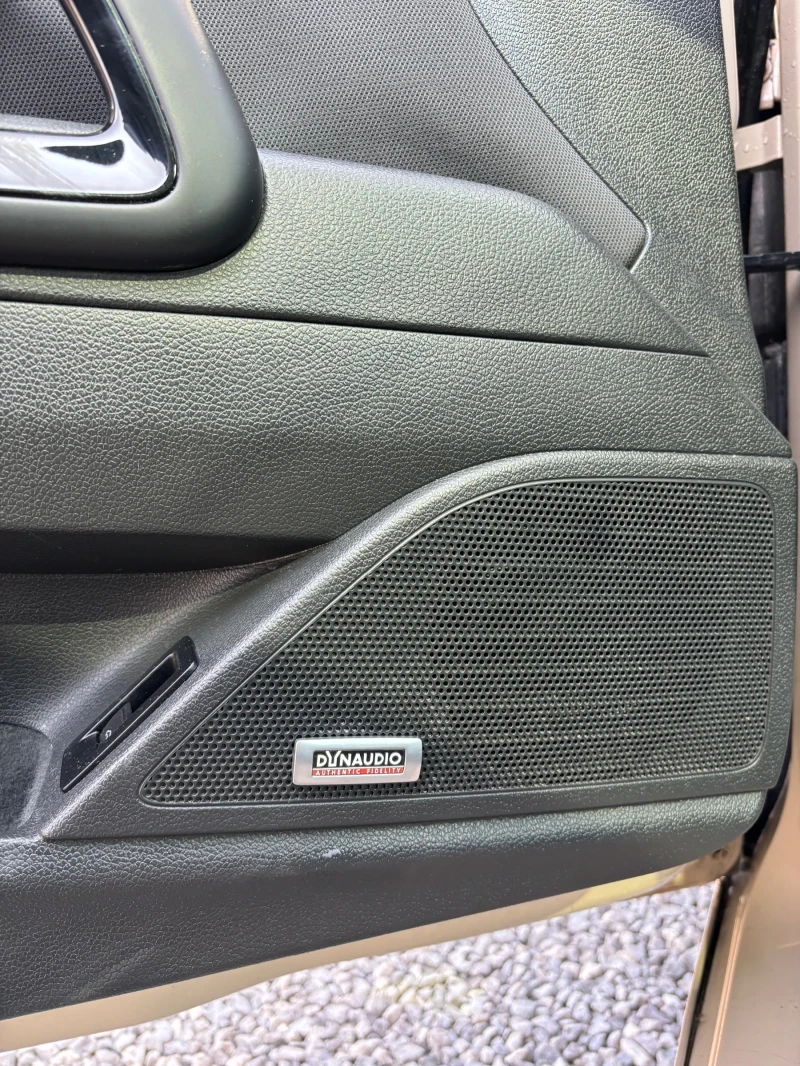 VW Scirocco 2.0tfsi R-line, снимка 7 - Автомобили и джипове - 52073523