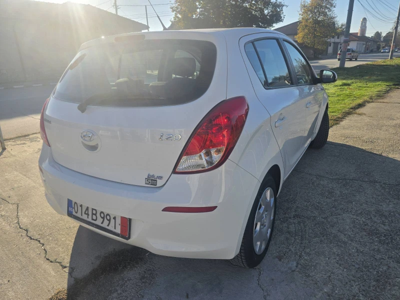 Hyundai I20 1.2i, снимка 5 - Автомобили и джипове - 52649625