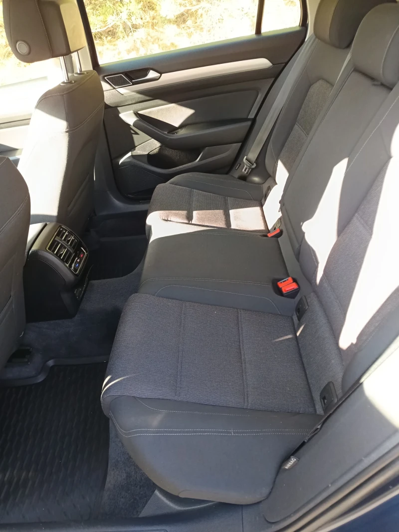 VW Passat 2.0 TDI, снимка 13 - Автомобили и джипове - 52504846