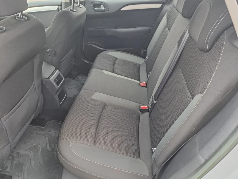 Citroen C4 1.6 E-HDI, снимка 8 - Автомобили и джипове - 52574638
