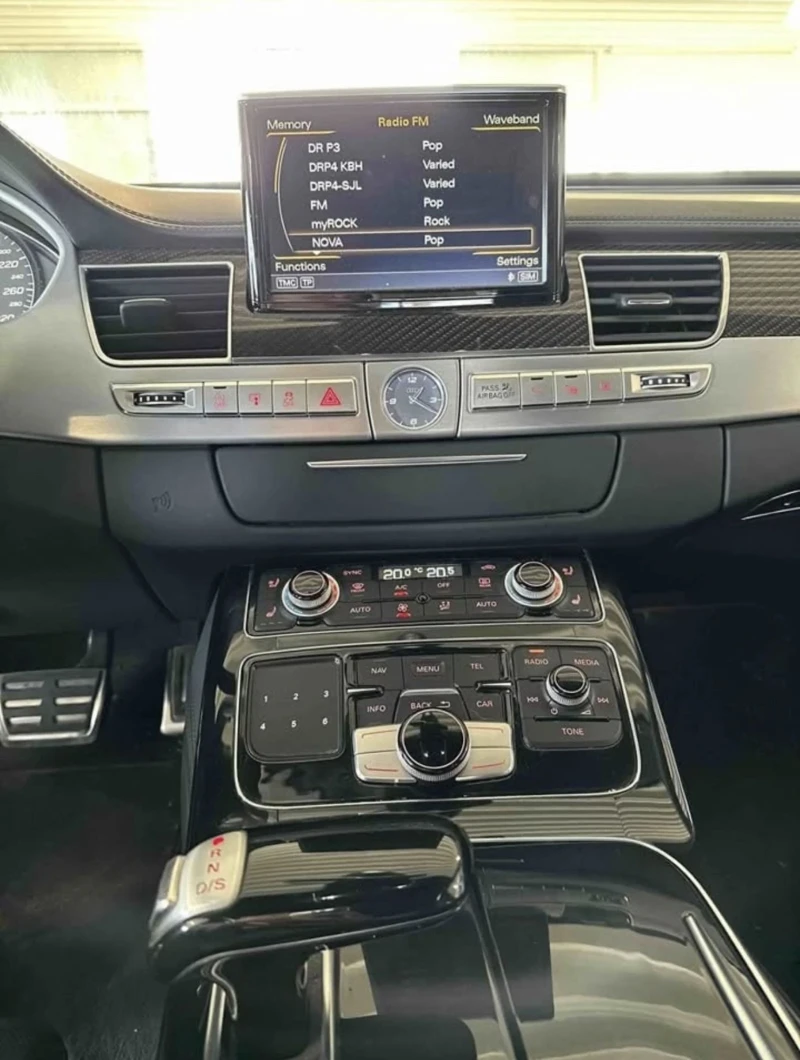 Audi S8 ОЧАКВАН ВНОС, ФУЛ ЕКСТРИ, снимка 9 - Автомобили и джипове - 52684521