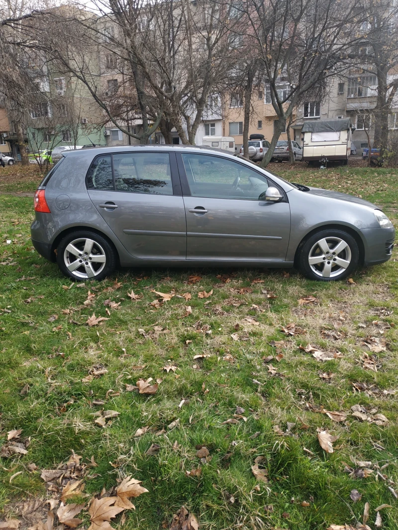 VW Golf Plus 1.9 TDi 105 k.с., снимка 3 - Автомобили и джипове - 52877497