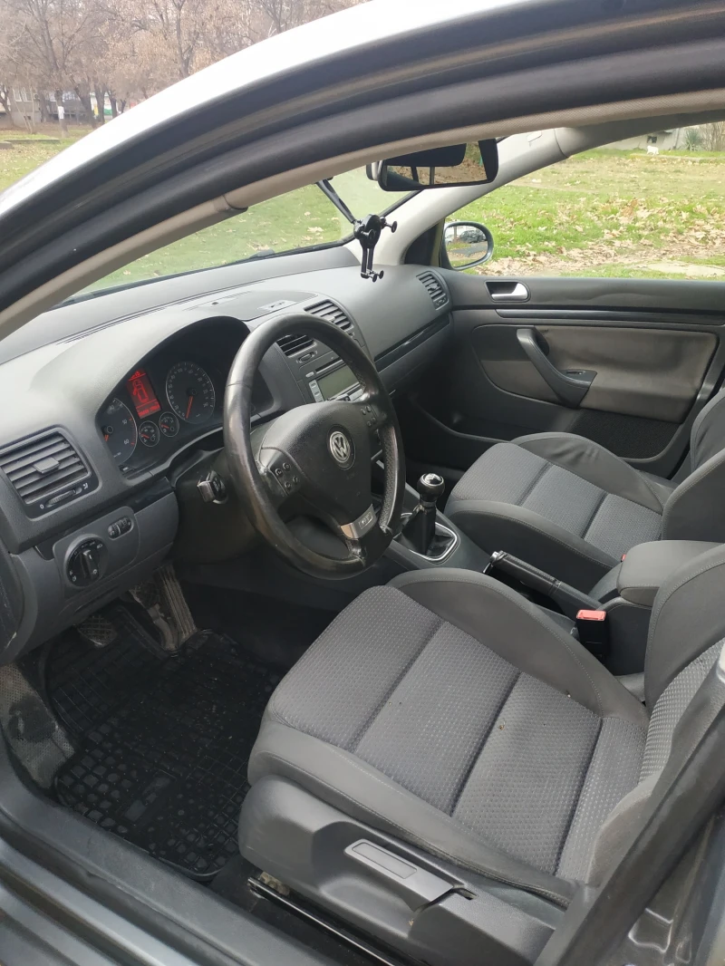 VW Golf Plus 1.9 TDi 105 k.с., снимка 10 - Автомобили и джипове - 52877497