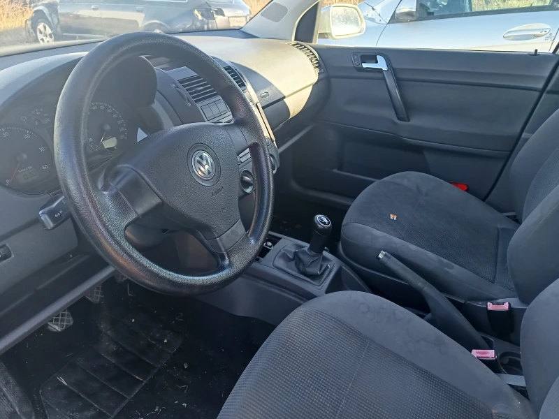 VW Polo 1.4, снимка 8 - Автомобили и джипове - 53111792