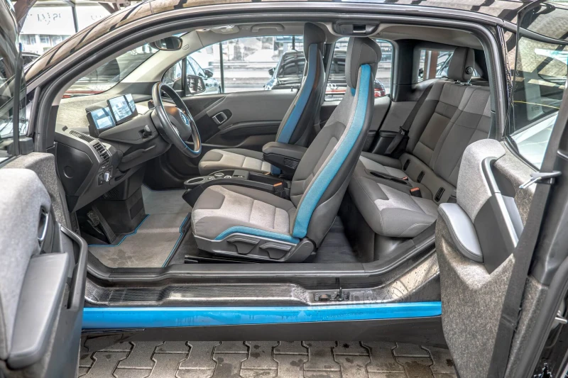BMW i3 S/120ah/Adaptive LED/PDC/Подгрев/Камера/, снимка 7 - Автомобили и джипове - 53287482