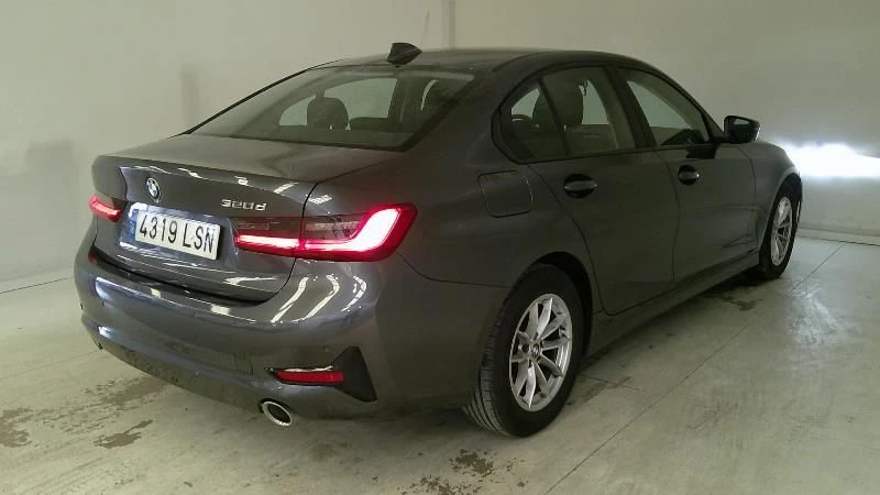 BMW 320 d АВТОКРЕДИТ - изображение 3