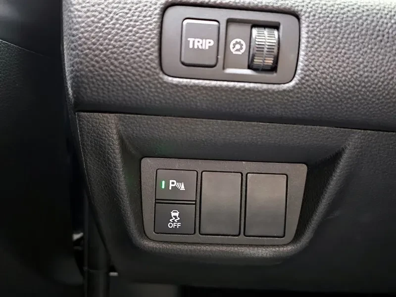 Honda Accord 1.5 Turbo, снимка 16 - Автомобили и джипове - 55921625