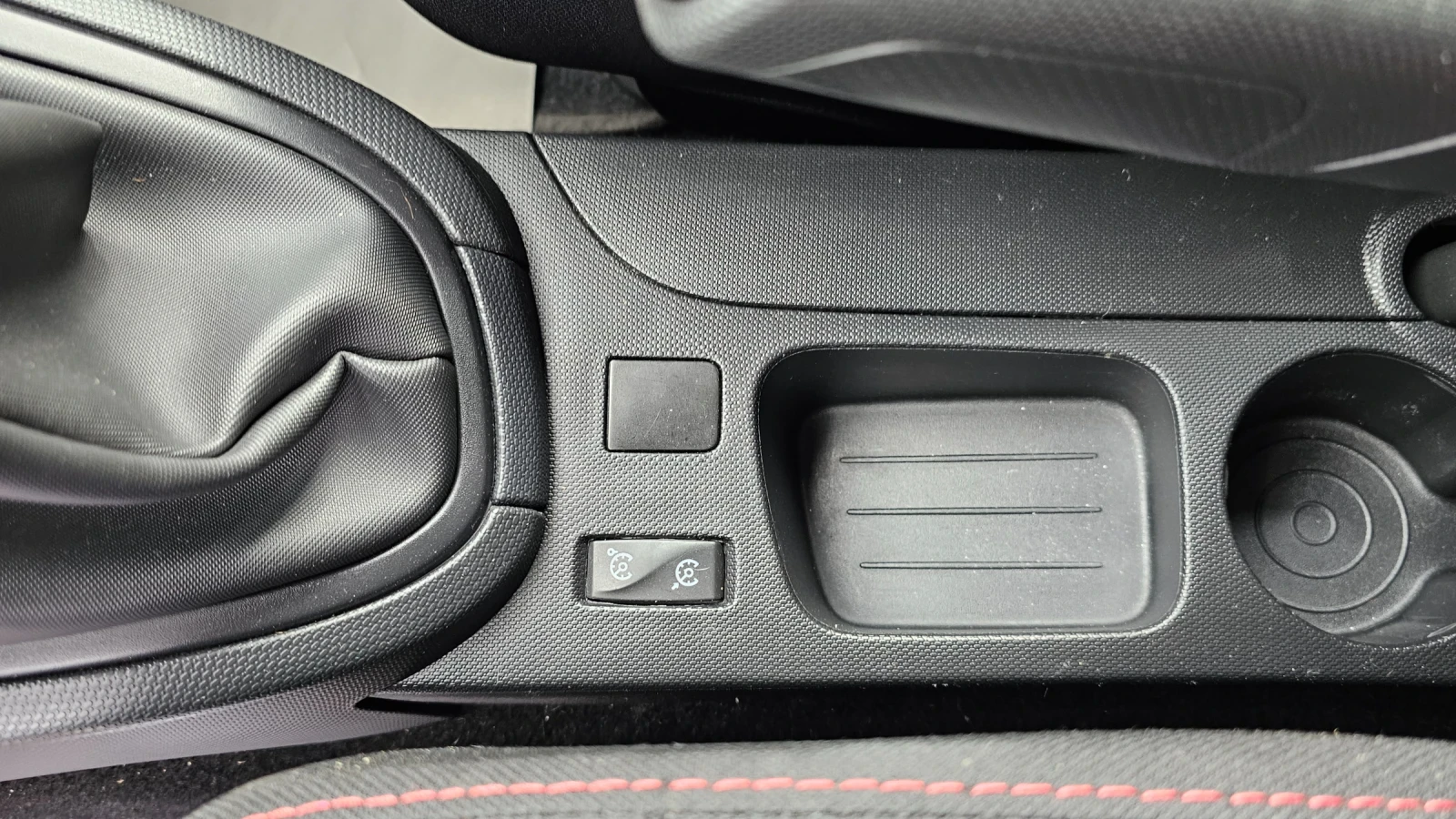 Renault Clio 1.5DCI---NAVI - изображение 10