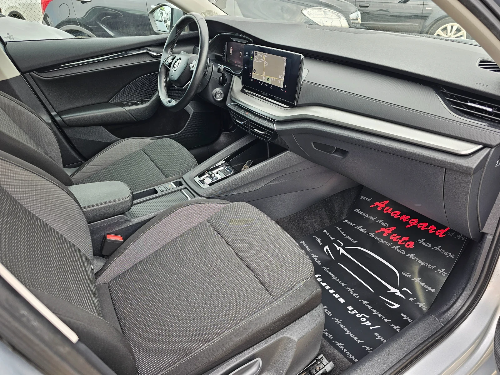 Skoda Octavia 2.0TDI, 150к.с., DSG  - изображение 9