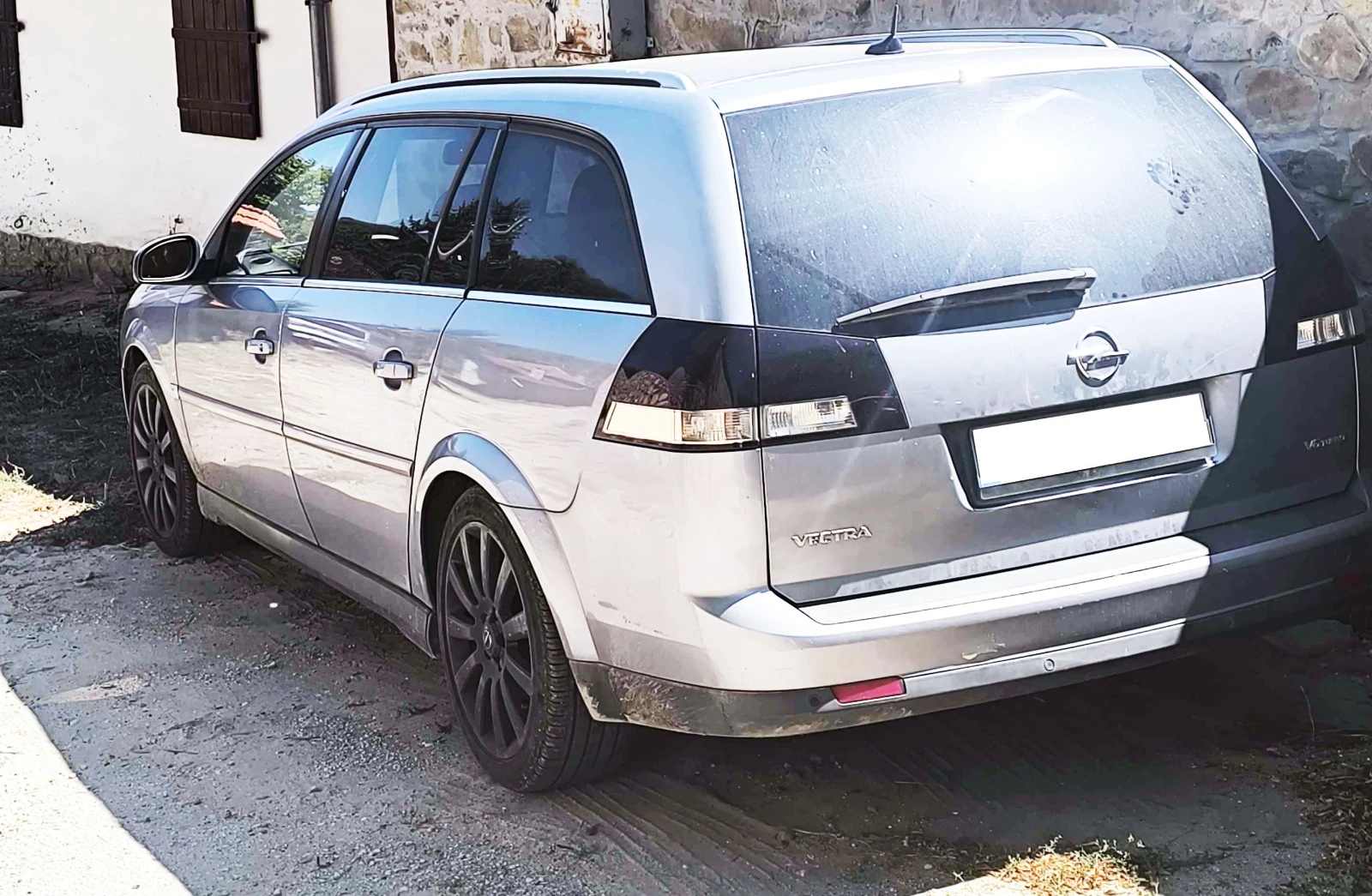 Opel Vectra 2.8T - изображение 2