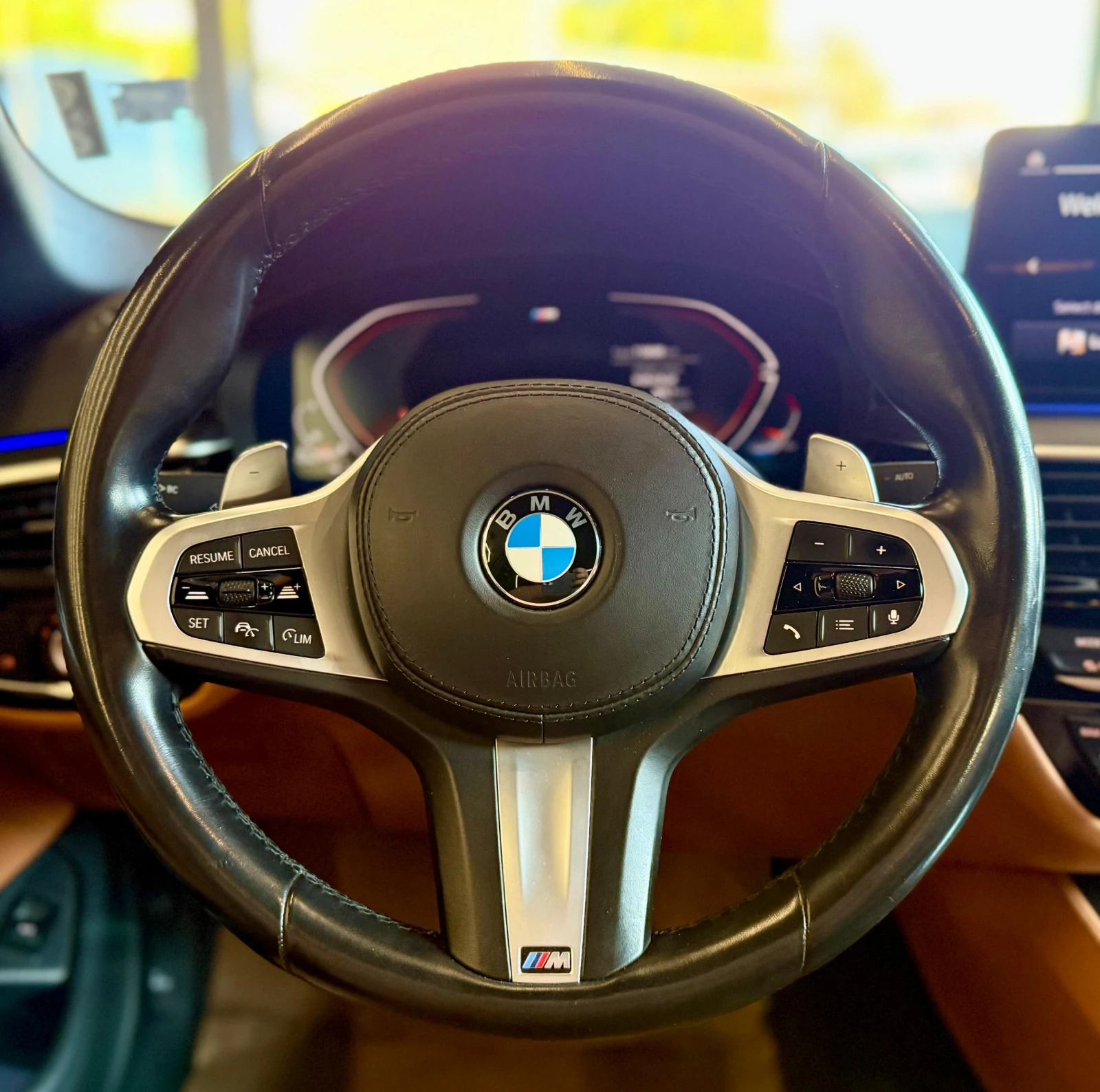 BMW 540 Xdrive* CarPlay* M Pack* * HeadUp* Laser | Mobile.bg   11