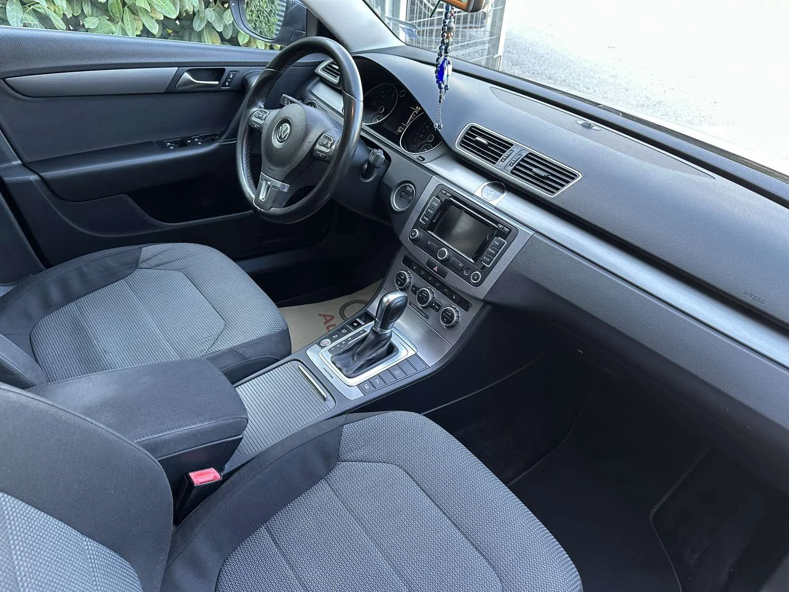 VW Passat  - изображение 10