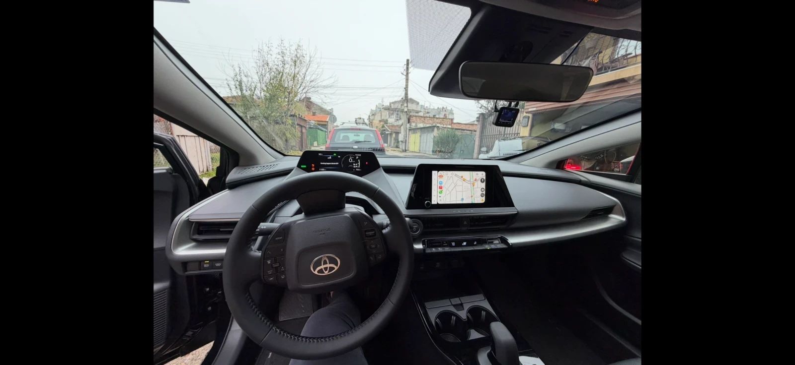 Toyota Prius ХЕЧБЕК - изображение 6