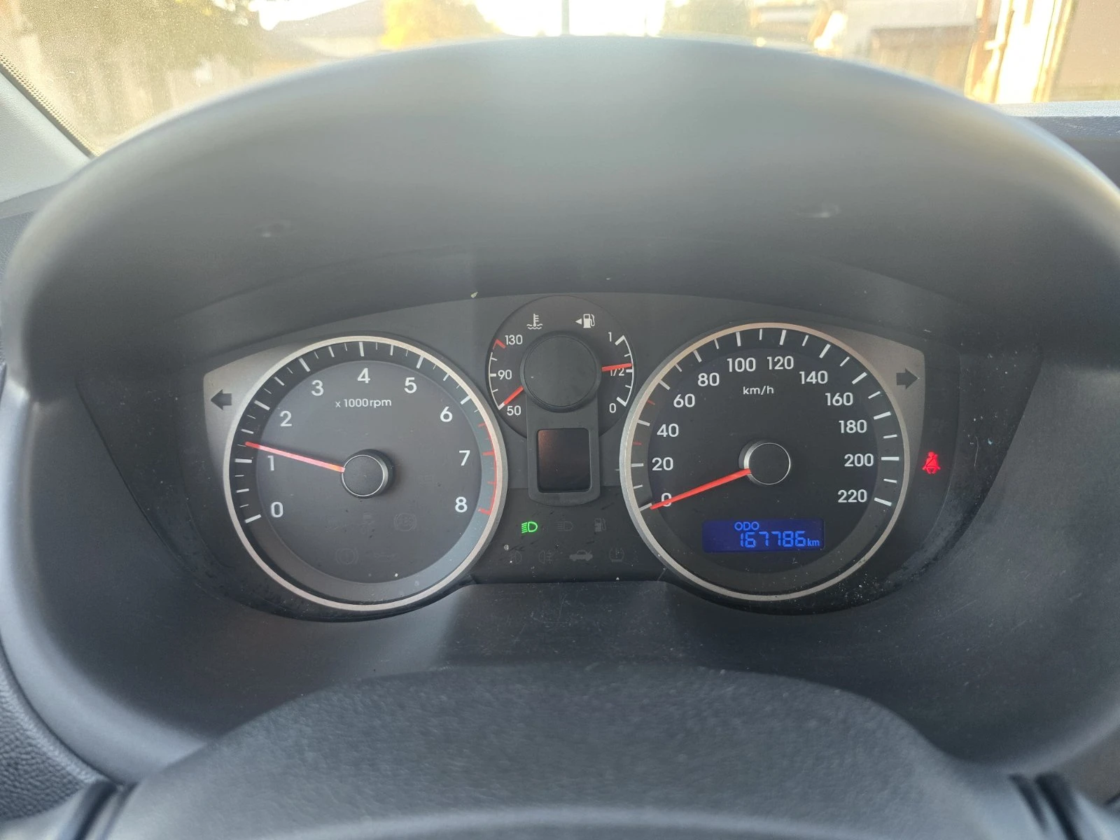 Hyundai I20 1.2i - изображение 6