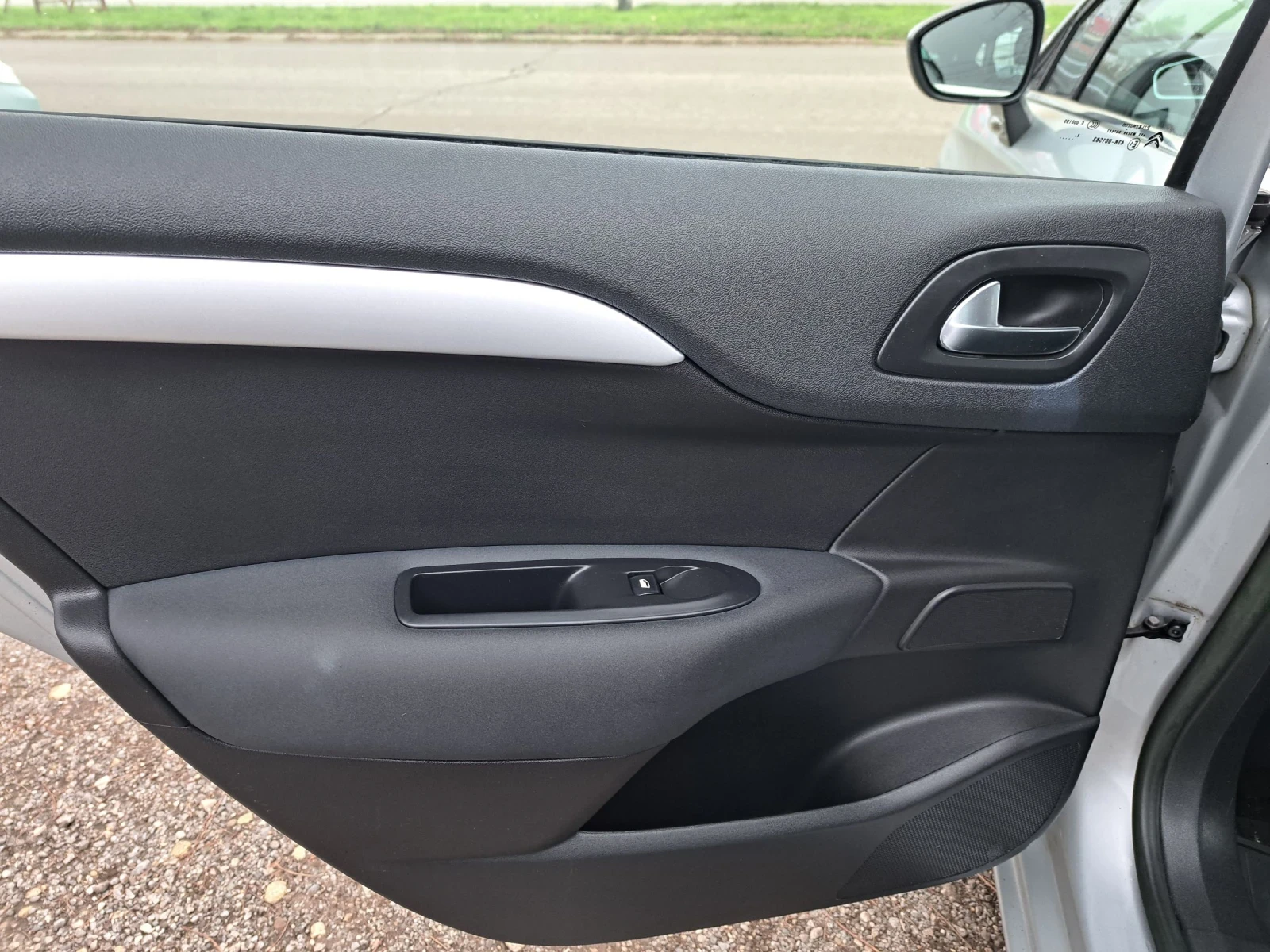 Citroen C4 1.6 E-HDI - изображение 6