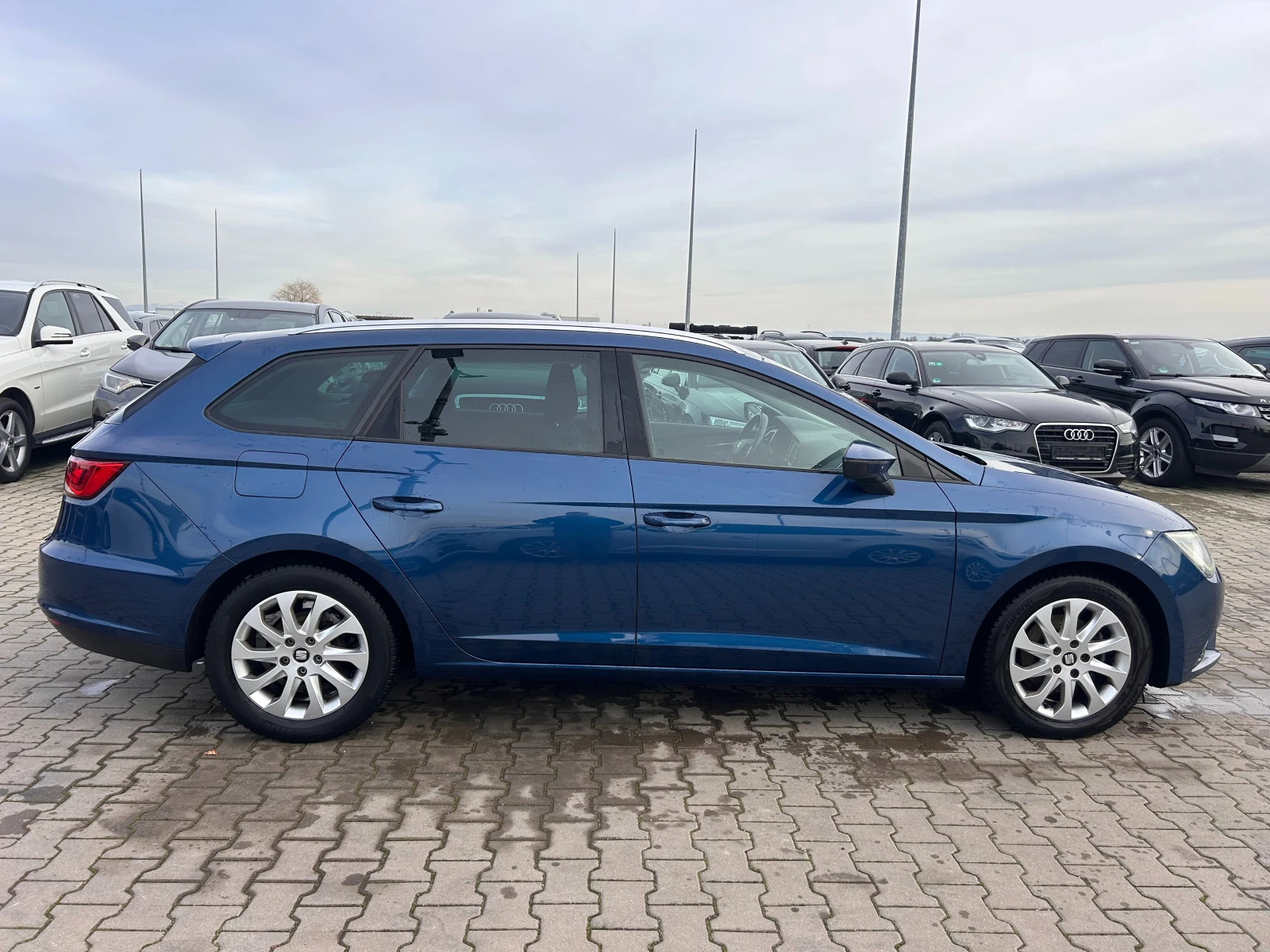 Seat Leon 1.6TDI NAVI EURO 5 - изображение 5