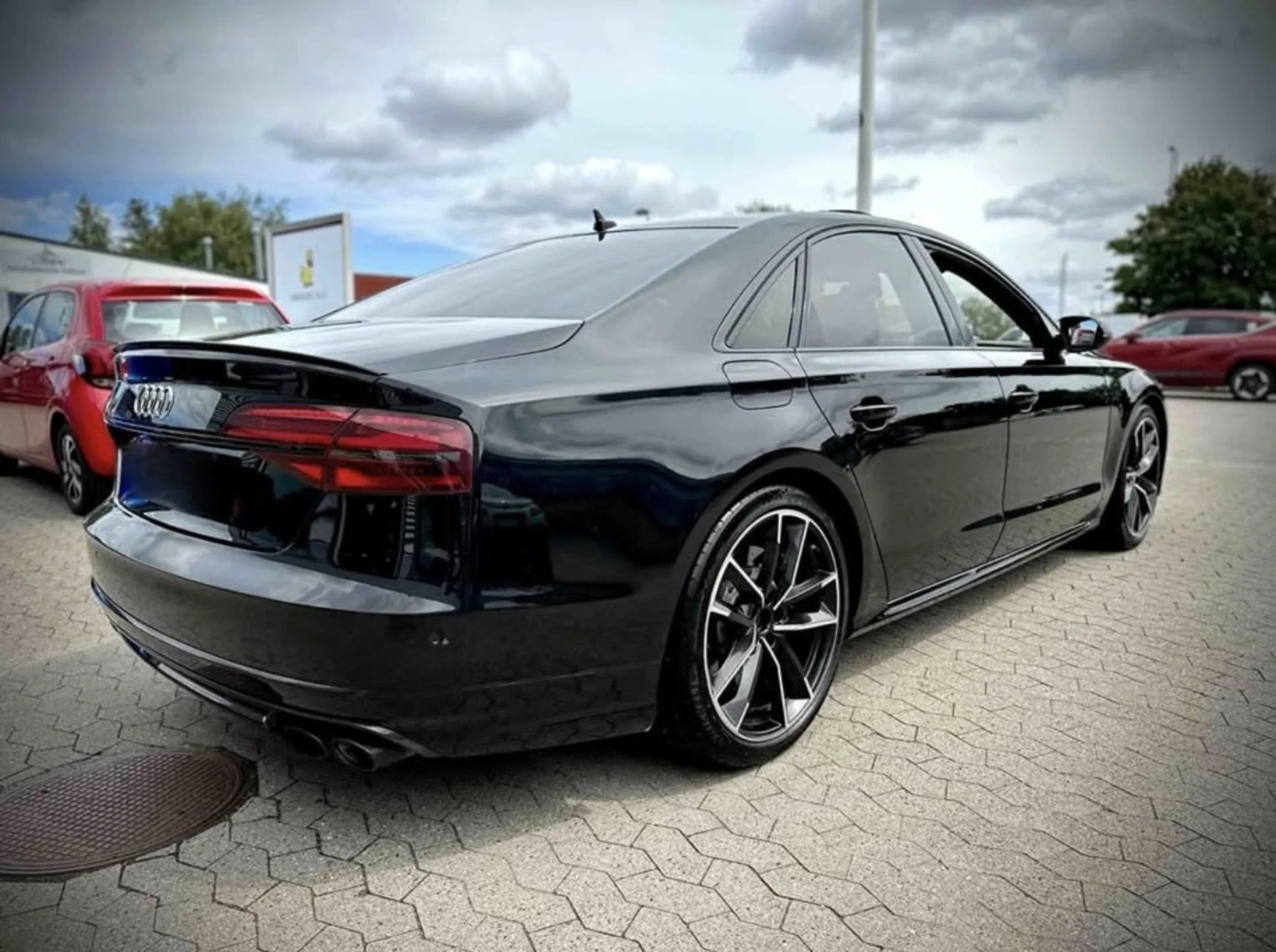 Audi S8 ОЧАКВАН ВНОС, ФУЛ ЕКСТРИ - изображение 2