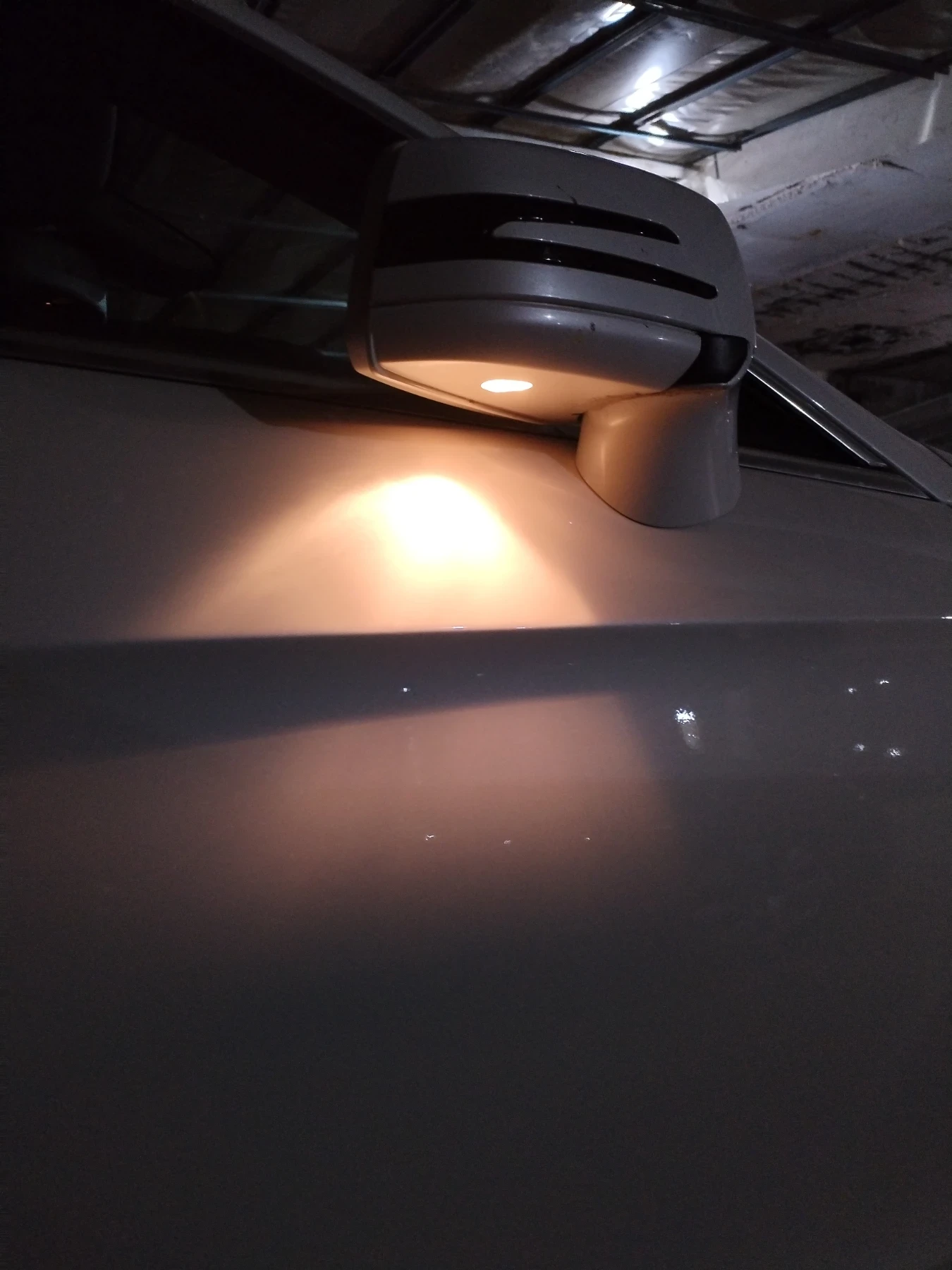 Mercedes-Benz CLS 350  - изображение 2