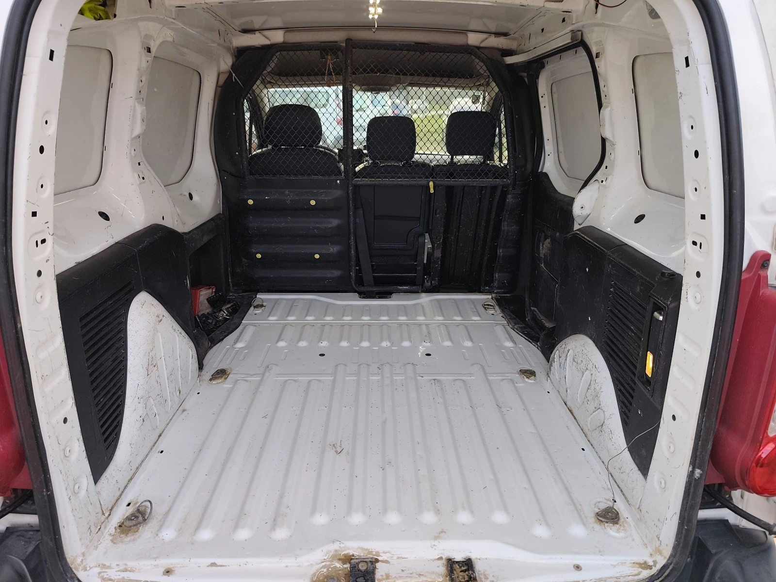 Peugeot Partner 1.6 HDI 91�.�. ����� | Mobile.bg � ����������� 15