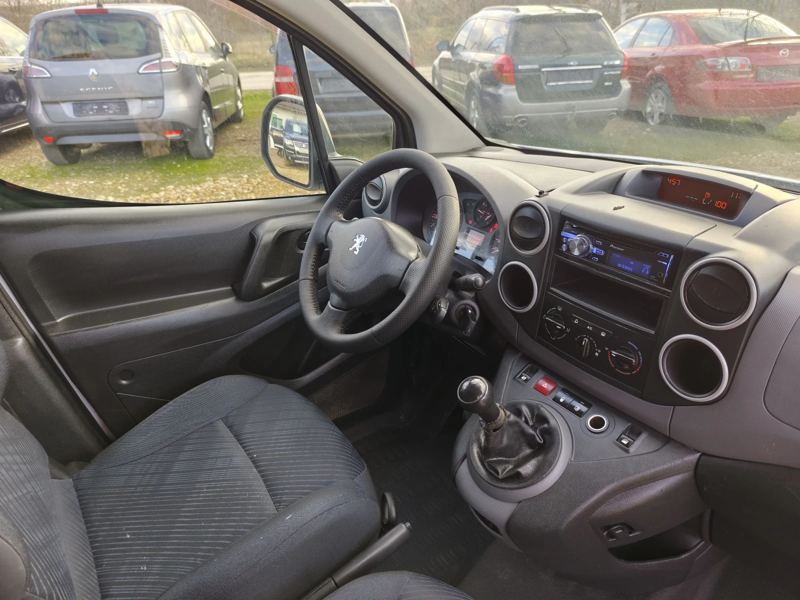 Peugeot Partner 1.6 HDI 91�.�. ����� | Mobile.bg � ����������� 11