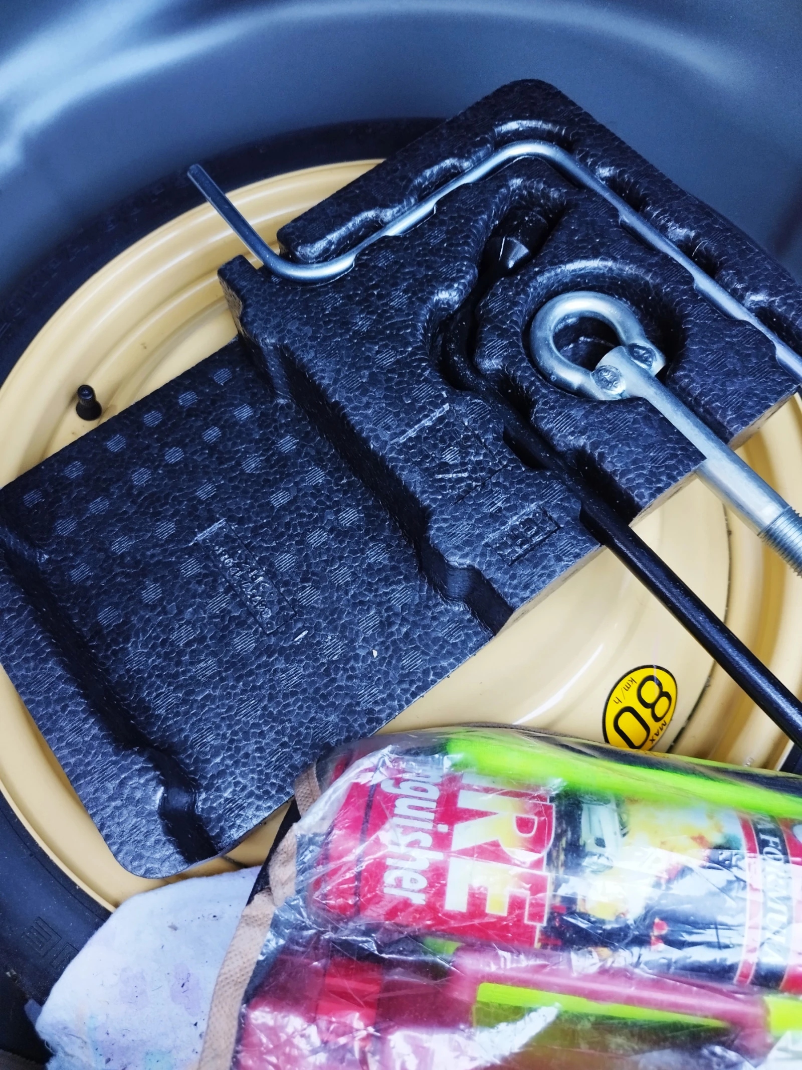 Toyota Corolla, снимка 9 - Автомобили и джипове - 53932734