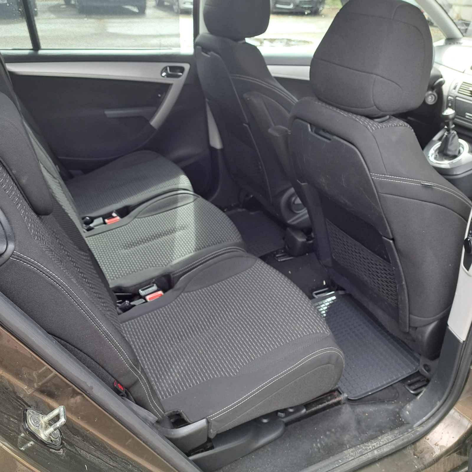 Citroen Grand C4 Picasso 1.6HDI 109 к.с, снимка 8 - Автомобили и джипове - 54083601